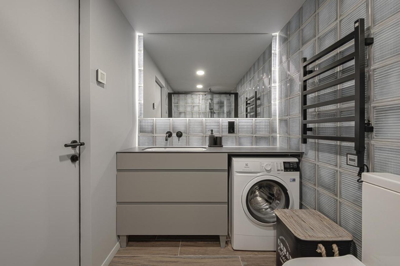 Ivis House Modern Apt In Vilnius Old Town W Balcony Екстер'єр фото