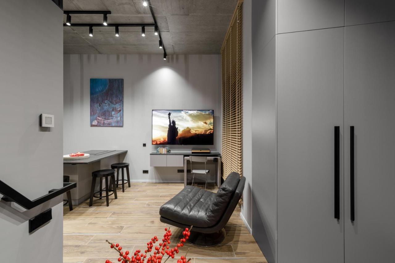 Ivis House Modern Apt In Vilnius Old Town W Balcony Екстер'єр фото