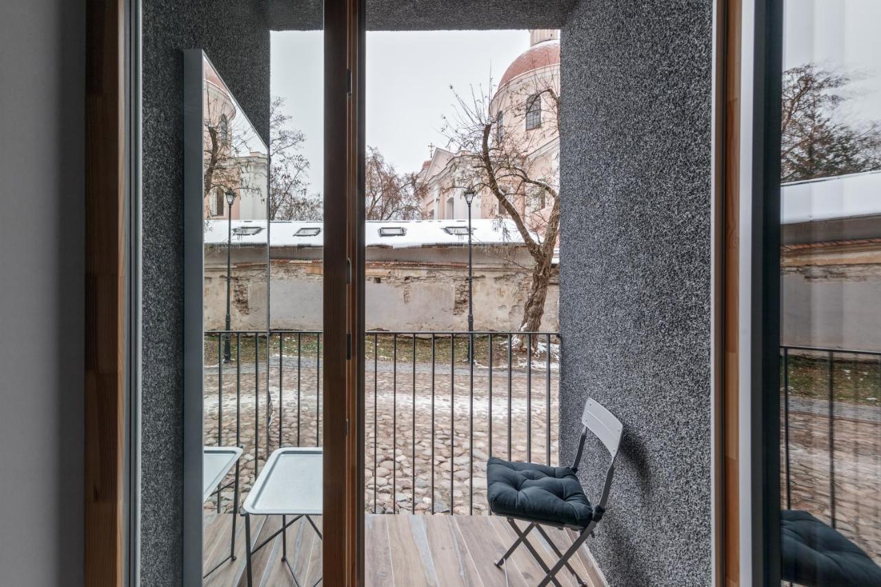 Ivis House Modern Apt In Vilnius Old Town W Balcony Екстер'єр фото